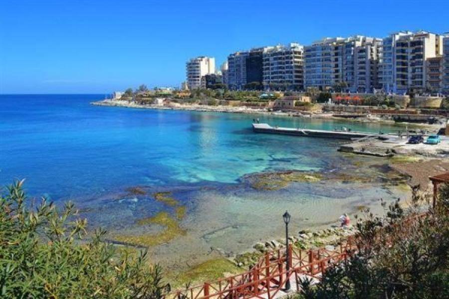 Seaside Oasis Your Own Private Getaway In St Julians St. Julian's Exterior foto