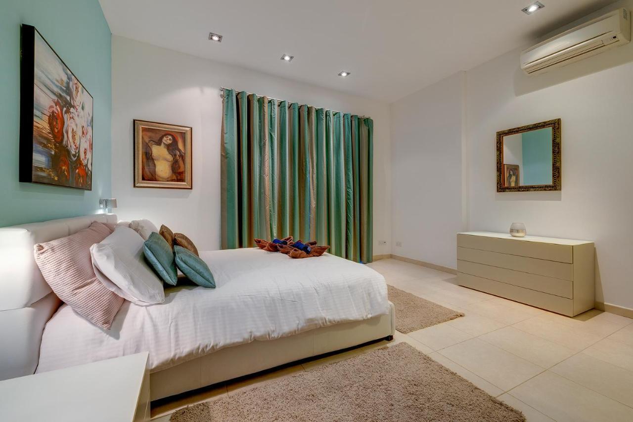 Seaside Oasis Your Own Private Getaway In St Julians St. Julian's Exterior foto