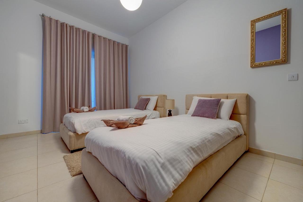Seaside Oasis Your Own Private Getaway In St Julians St. Julian's Exterior foto